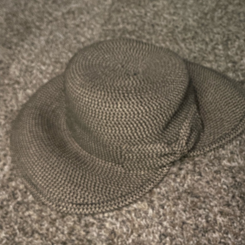 Nine West hat